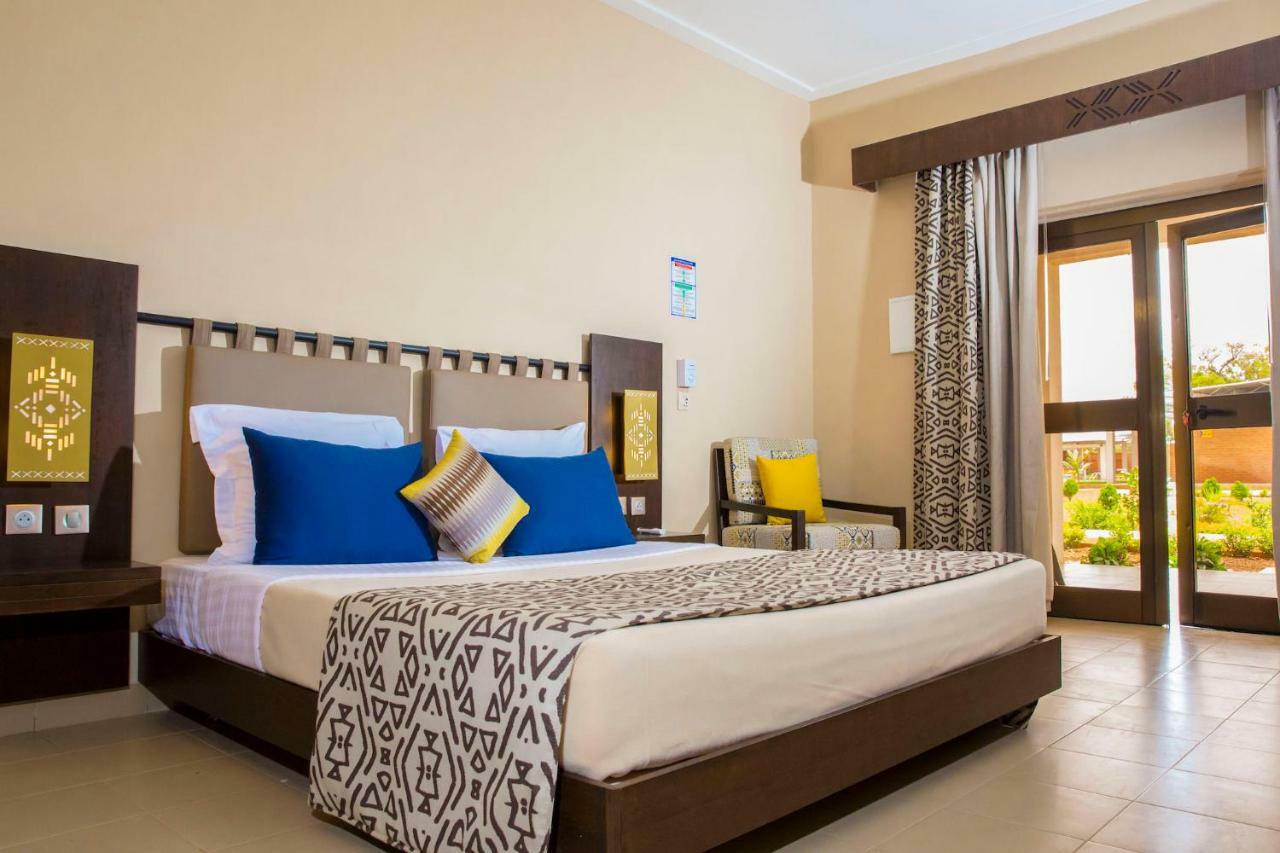 Dunia Hotel Ouagadougou Loumbila Eksteriør billede
