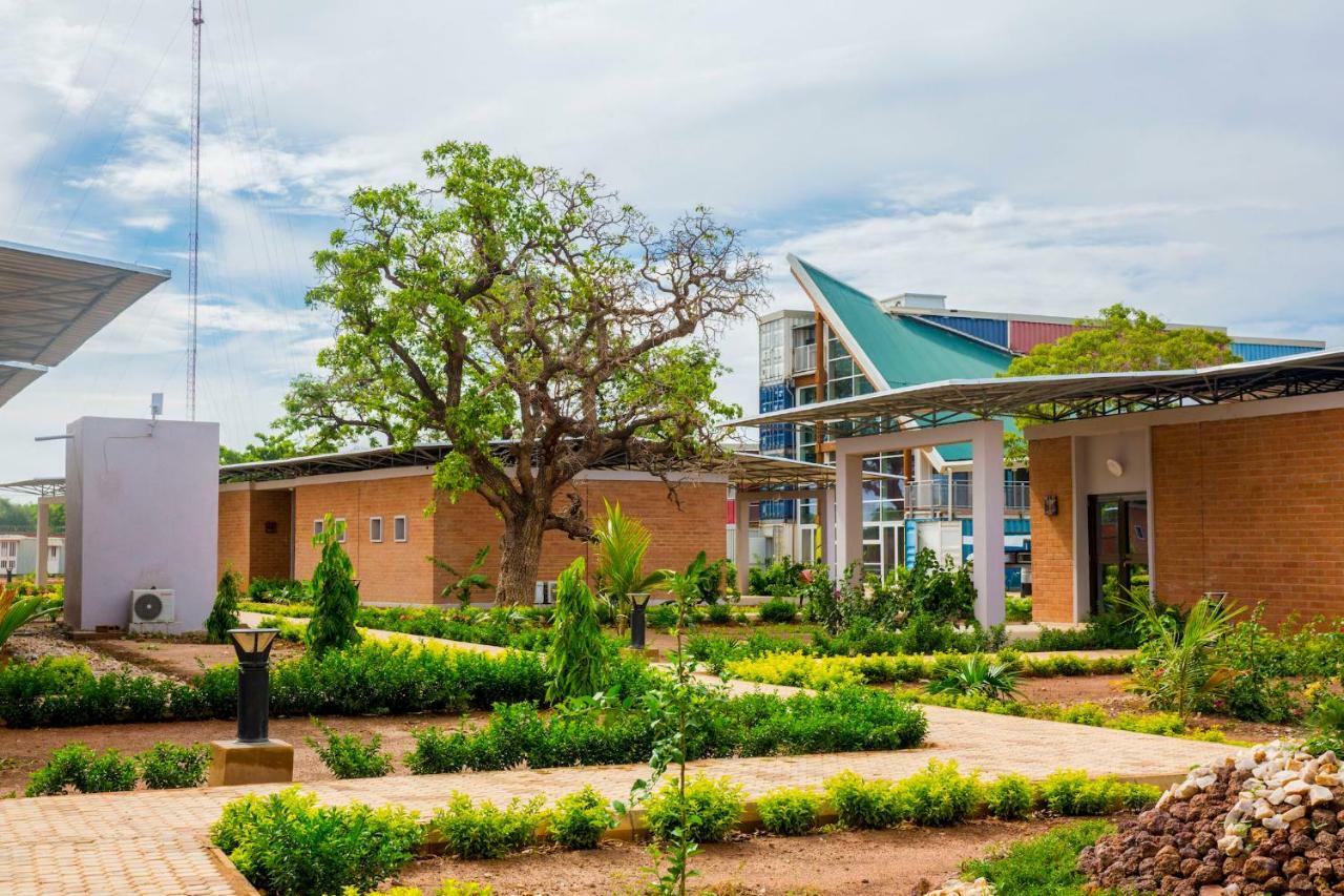 Dunia Hotel Ouagadougou Loumbila Eksteriør billede